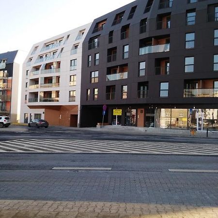 Poznan Black Red Apartment Bagian luar foto